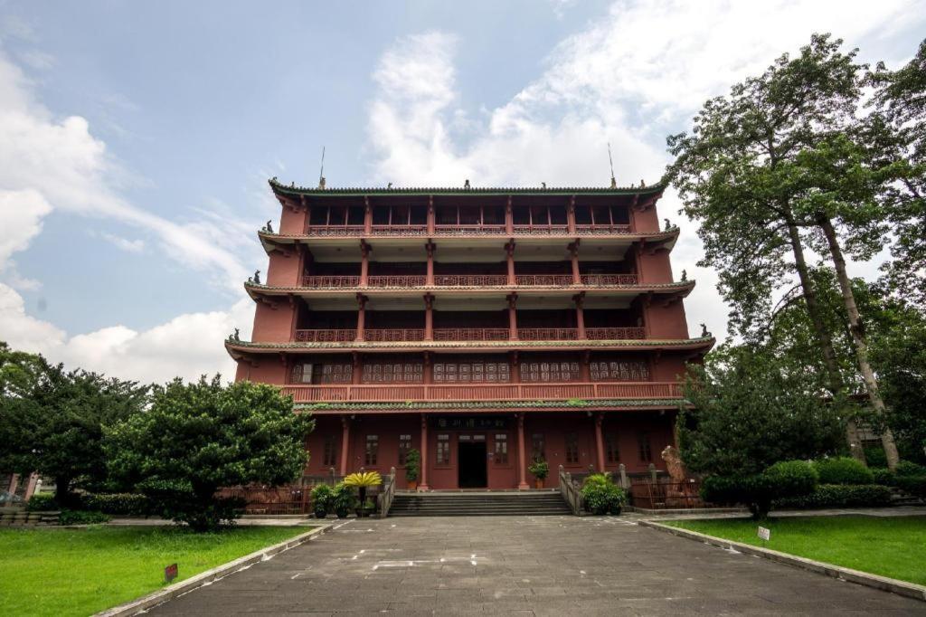 Grand Villa Hotel Guangzhou Exterior photo