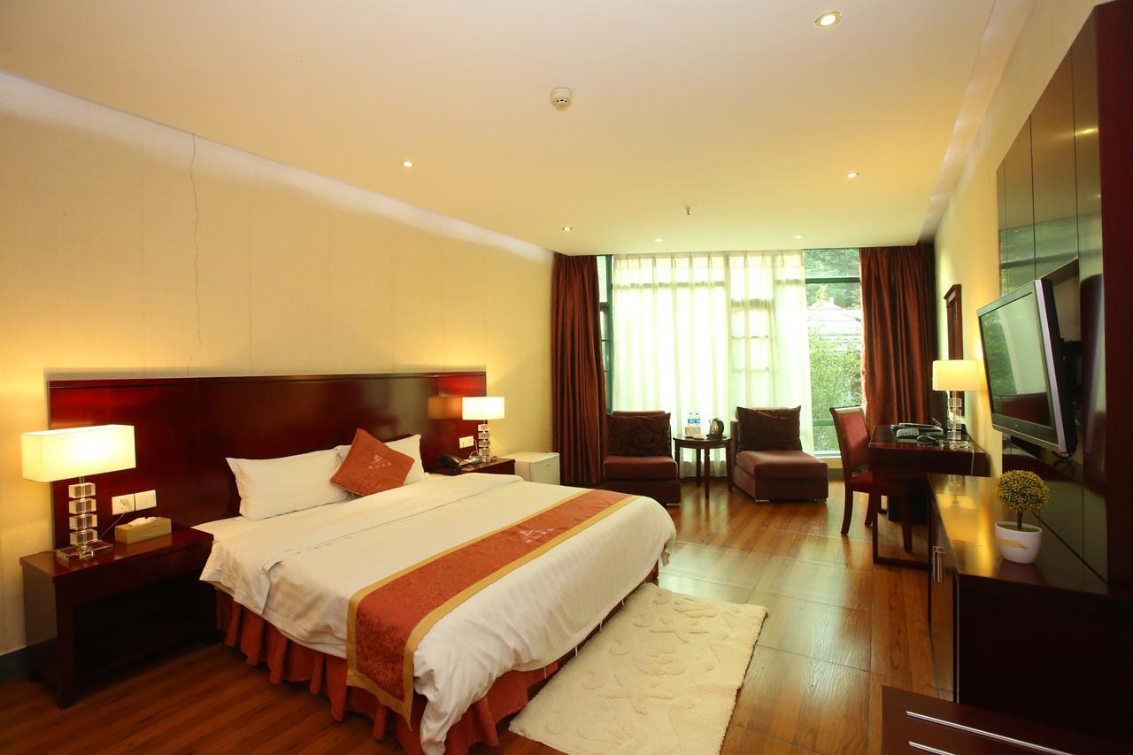 Grand Villa Hotel Guangzhou Exterior photo