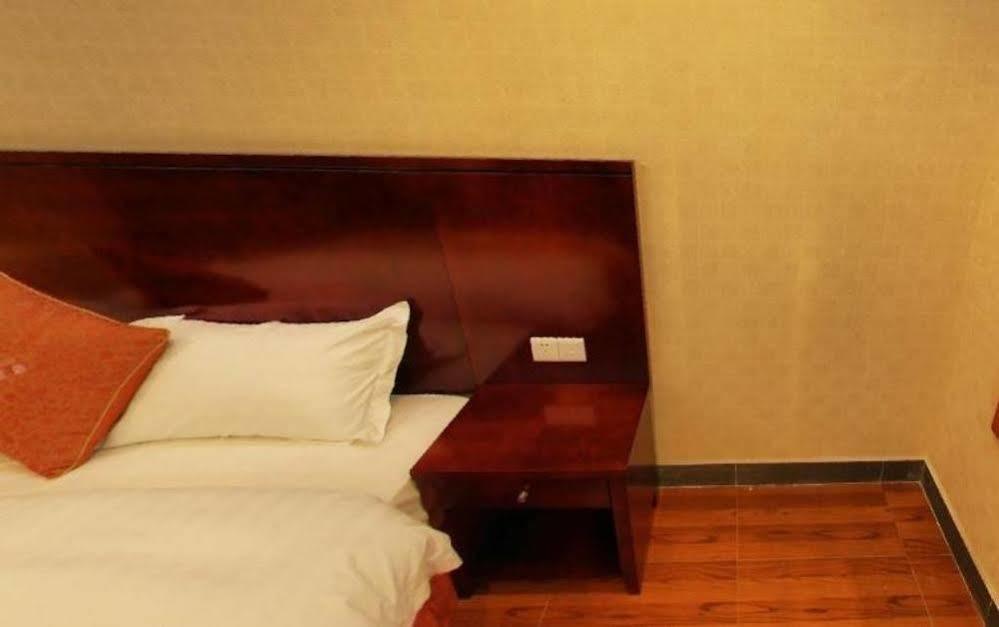 Grand Villa Hotel Guangzhou Exterior photo